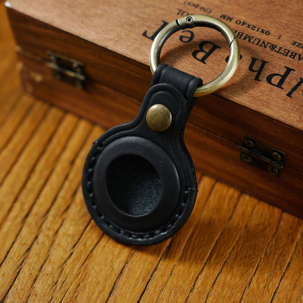 Protective case cowhide pet anti loss keychain leather case